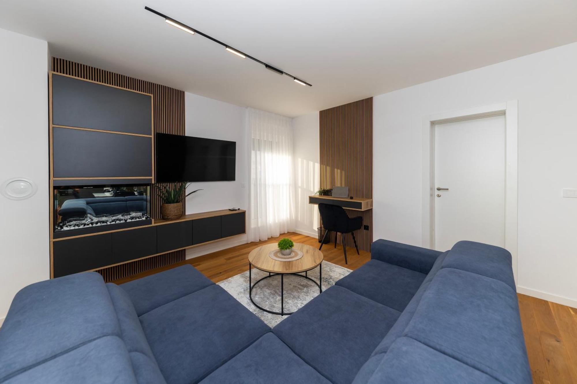 Maison Point Apartment *